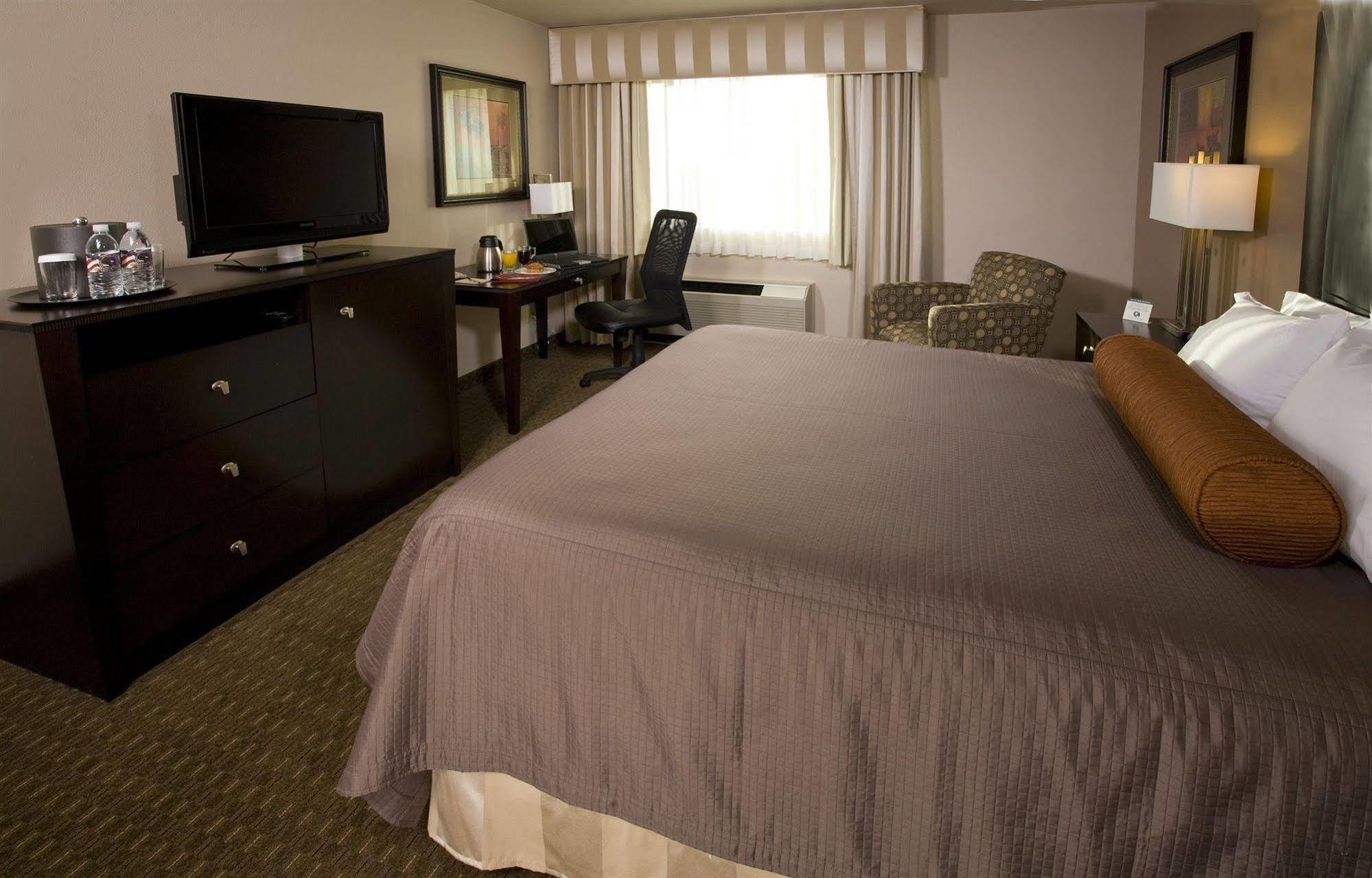 Monarch Hotel & Conference Center Clackamas Zimmer foto